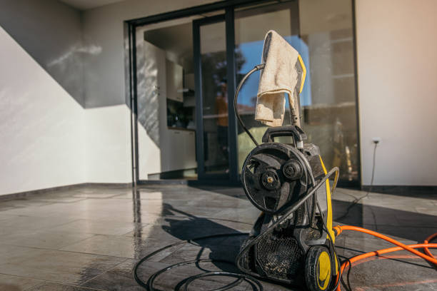 Best Warehouse Cleaning  in Olivarez, TX